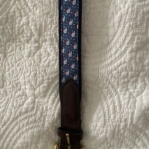 Vineyard Vines Blue Santa Whale Belt